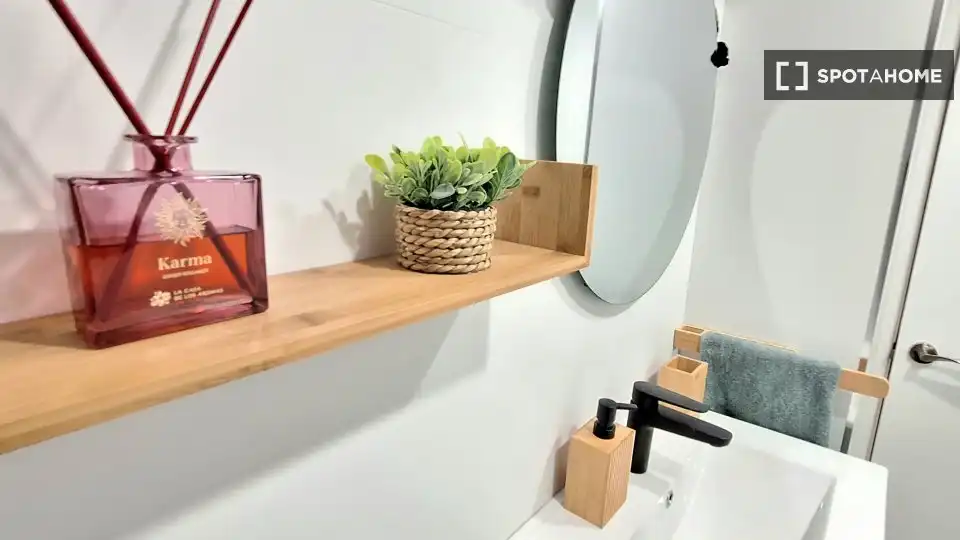 Habitación 75 m², Zaragoza