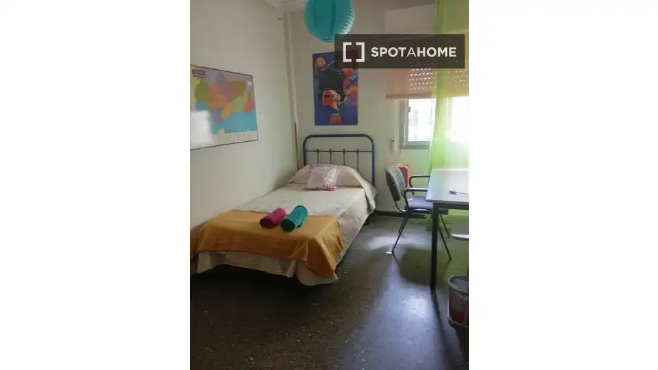 Habitación 115 m², Jaén