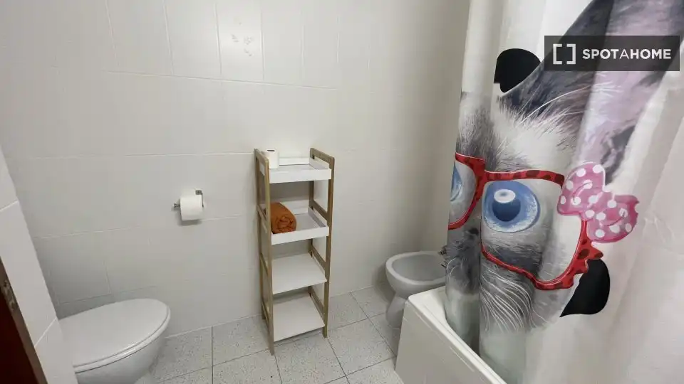Habitación 130 m², Almería