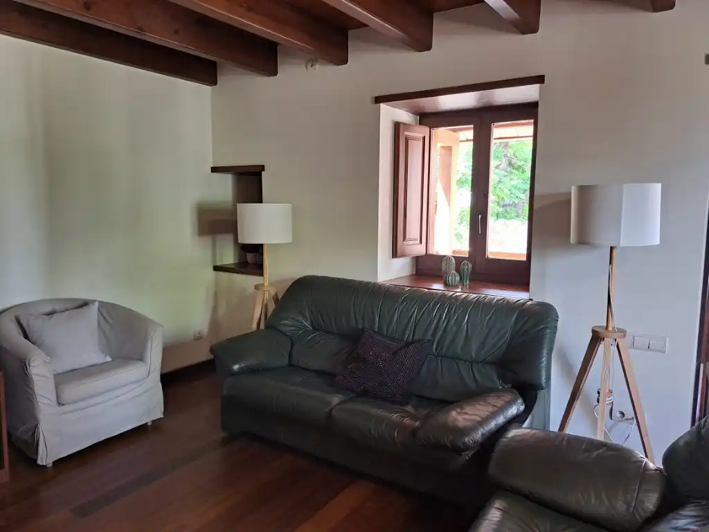 Casa de 240 m² en Das