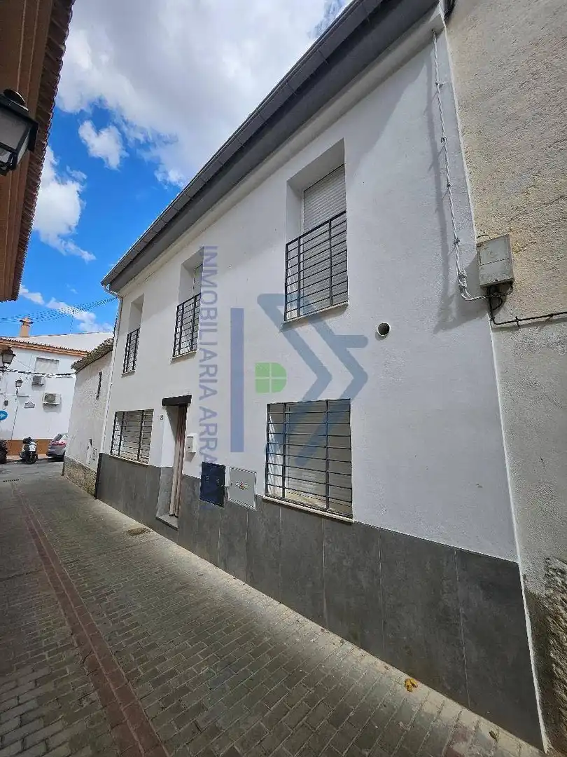 Casa de 120 m² a La Zubia