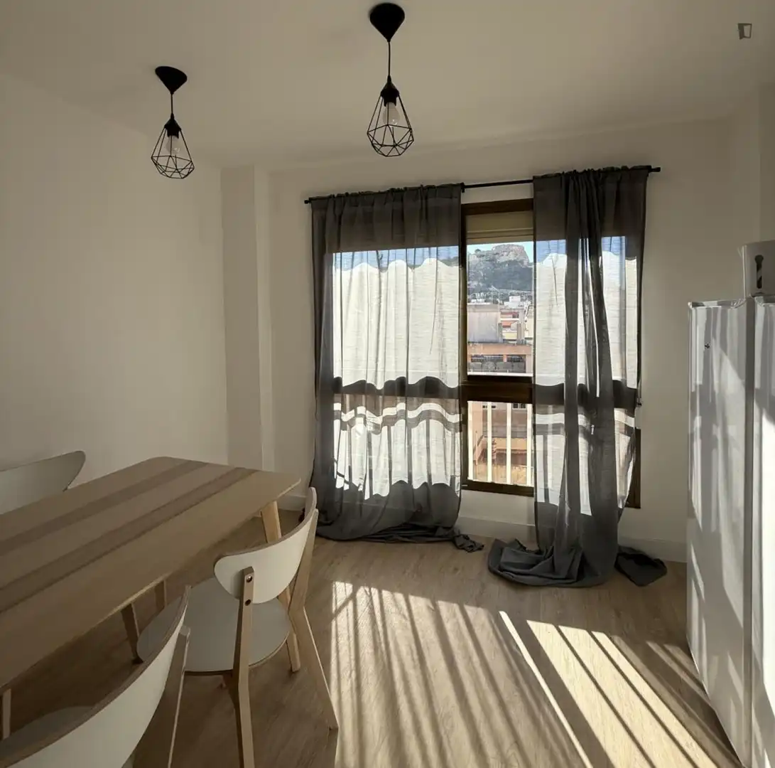 Habitación en alquiler, Alicante