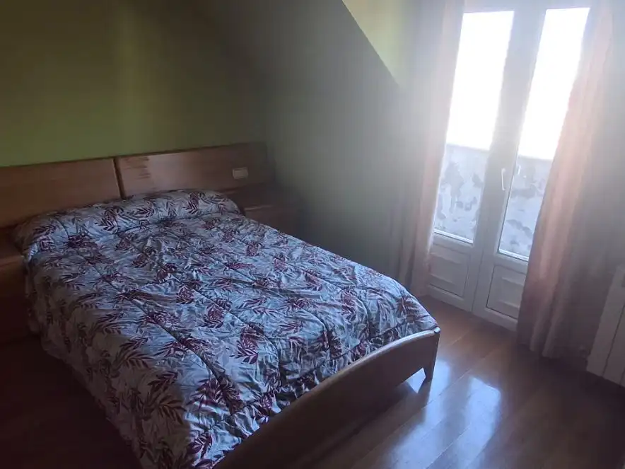 Habitació de lloguer, Carballo