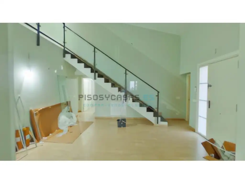 Piso de 350 m² en La Muela