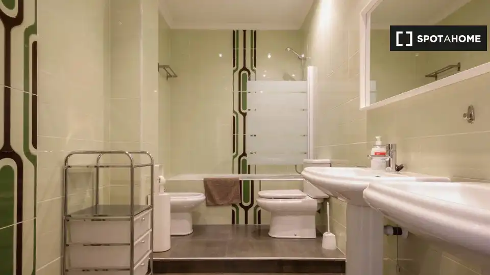 Habitación 196 m², Bilbao