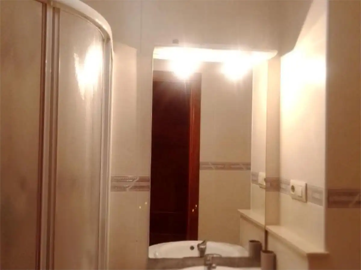 Piso de 65 m² en Ourense