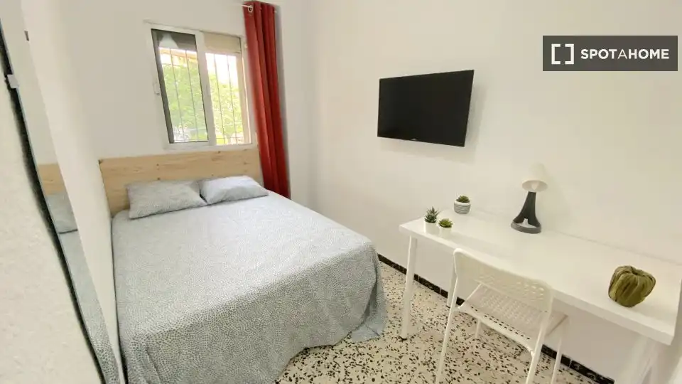 Habitación 86 m², Sevilla
