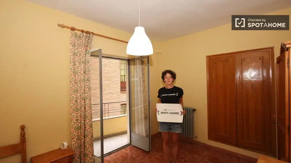 Stanza in affitto, Granada