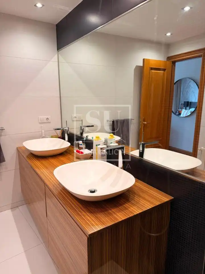 Piso de 147 m² en Baiona
