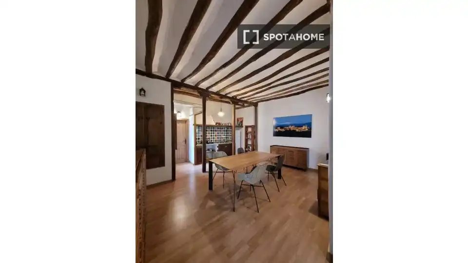 Habitación 46 m², Granada