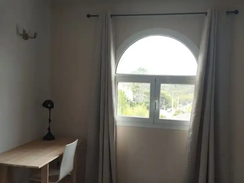 Habitación 90 m², Olivella