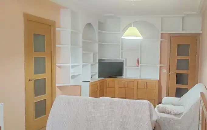 Piso de 75 m² en Cáceres