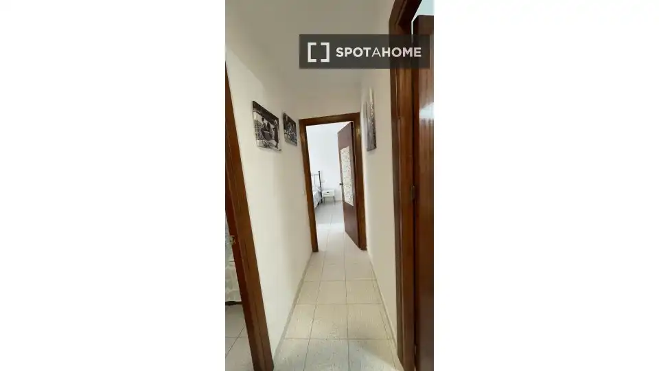 Habitación 130 m², Almería