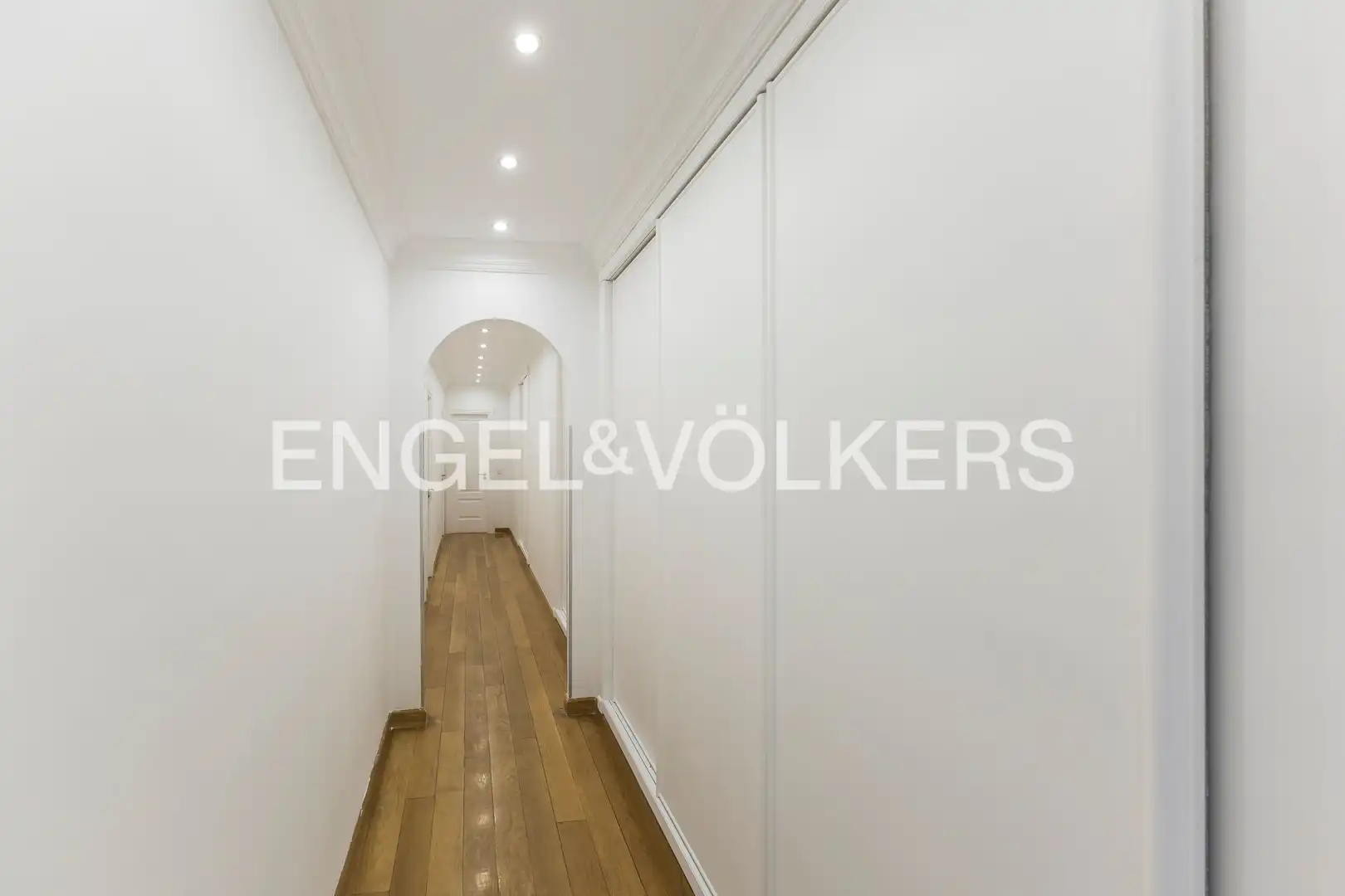 Appartement 207 m² à Madrid