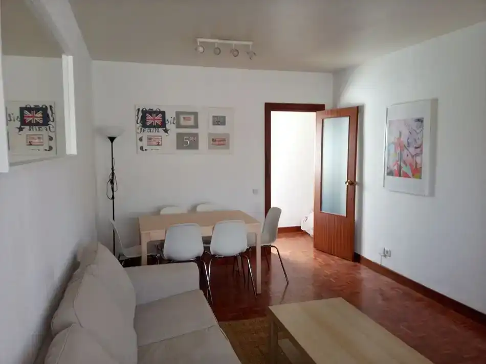 Piso de 100 m² en Pamplona