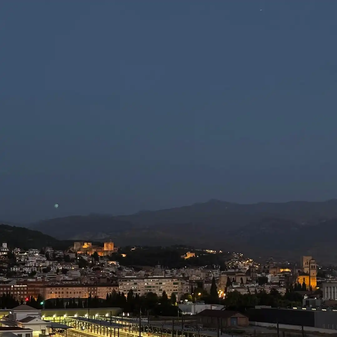 Piso de 82 m² en Granada
