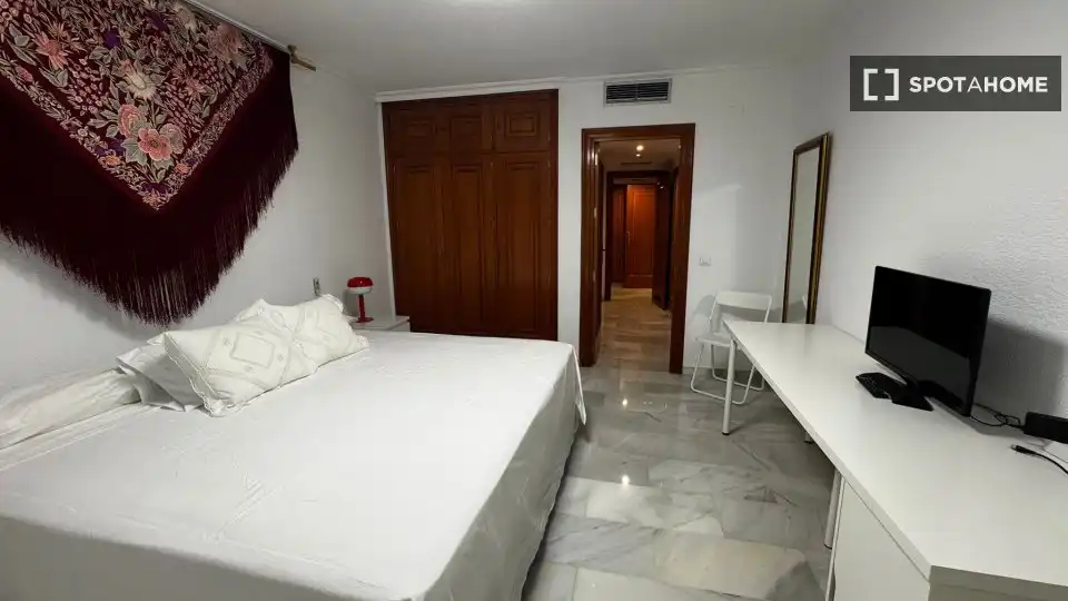 Habitación 115 m², Granada