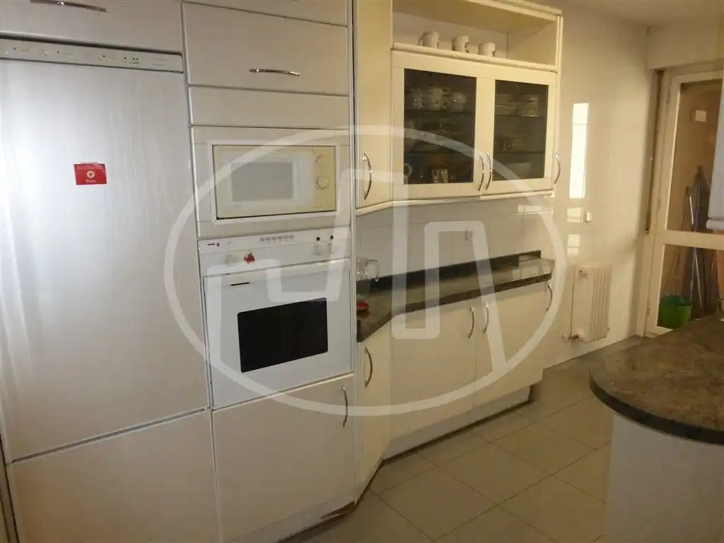 Piso de 133 m² en Pamplona
