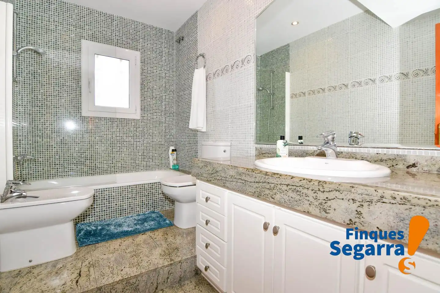 Casa de 196 m² a Roda de Berà