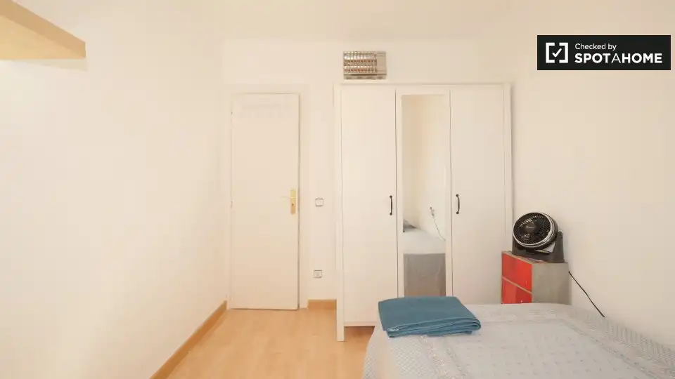 Habitación en alquiler, Hospitalet de Llobregat