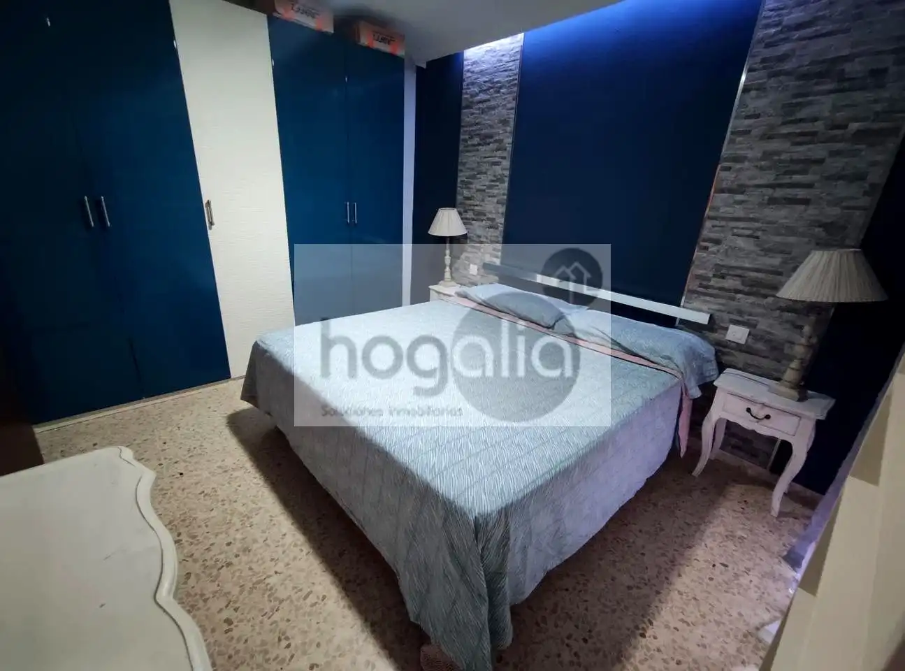 Piso de 100 m² en Sevilla