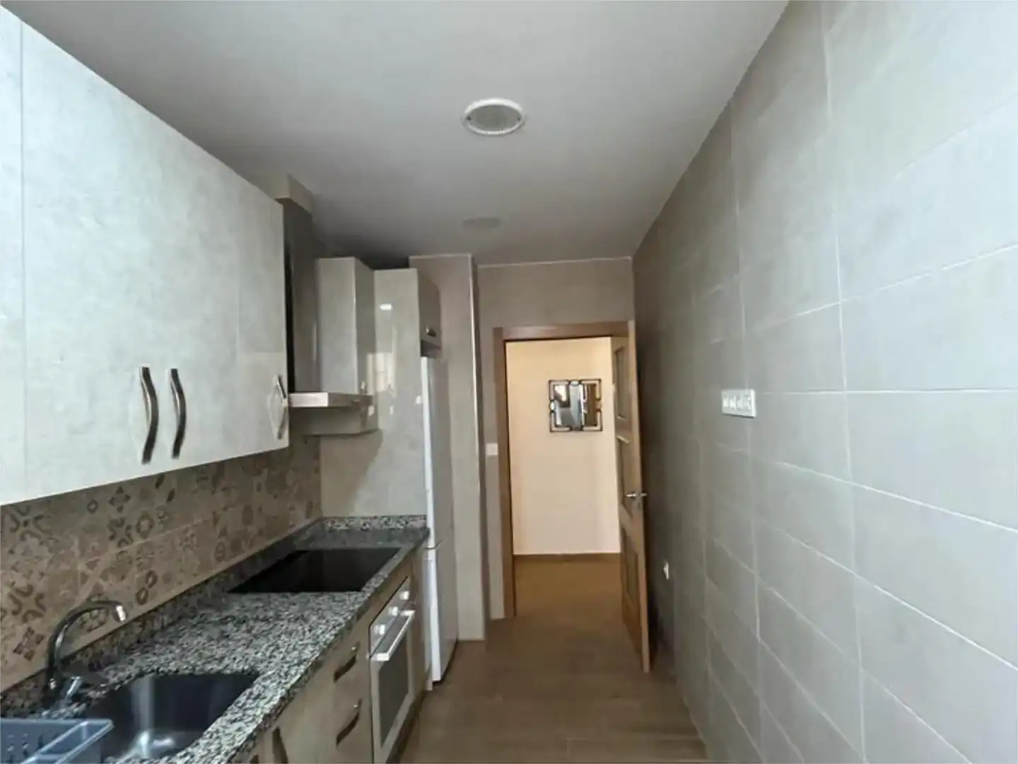 Piso de 100 m² en Melilla