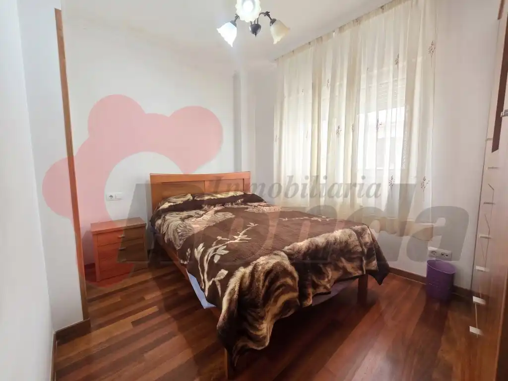 Piso de 81 m² en Lugo