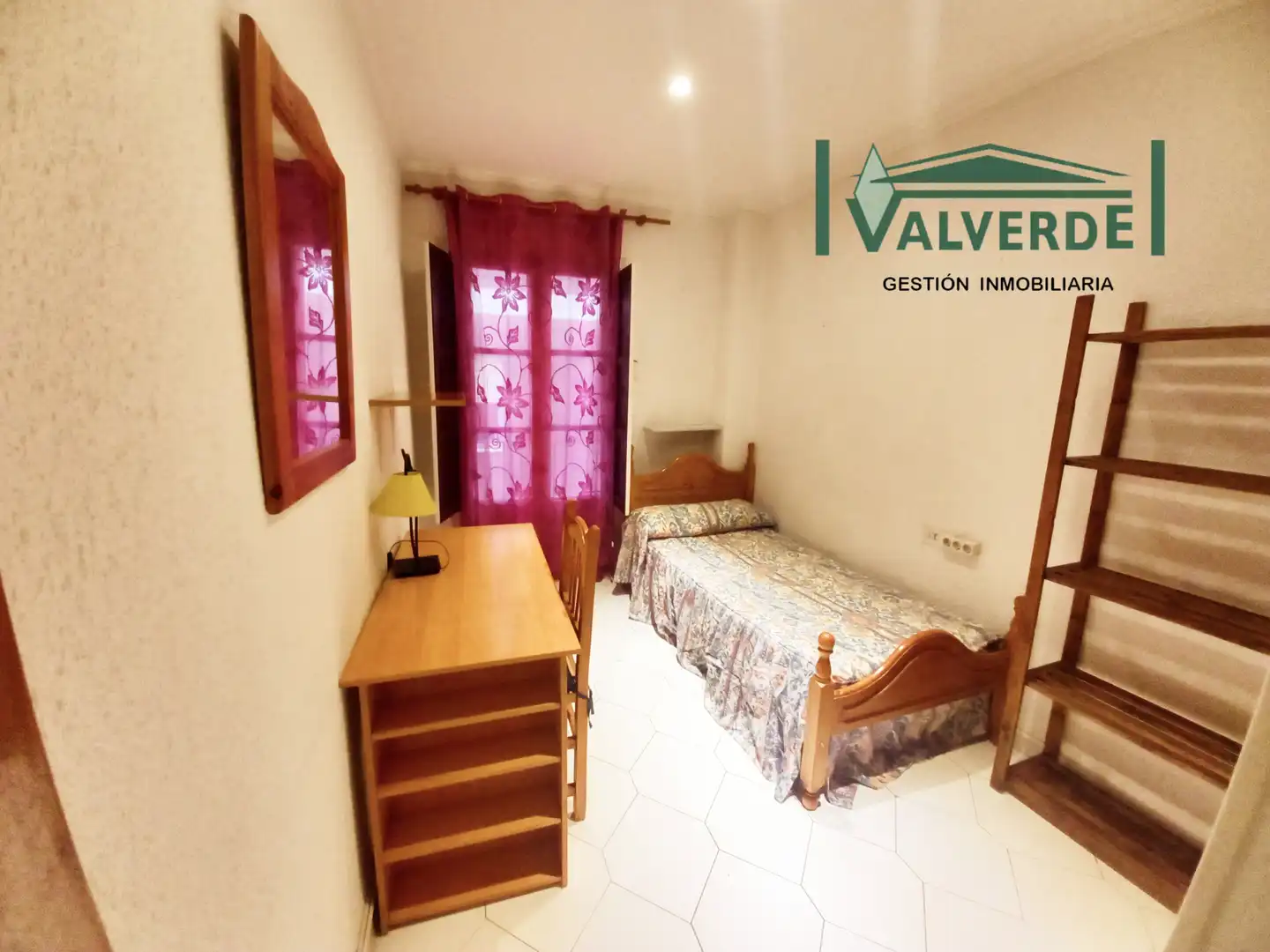 Piso de 83 m² en Granada