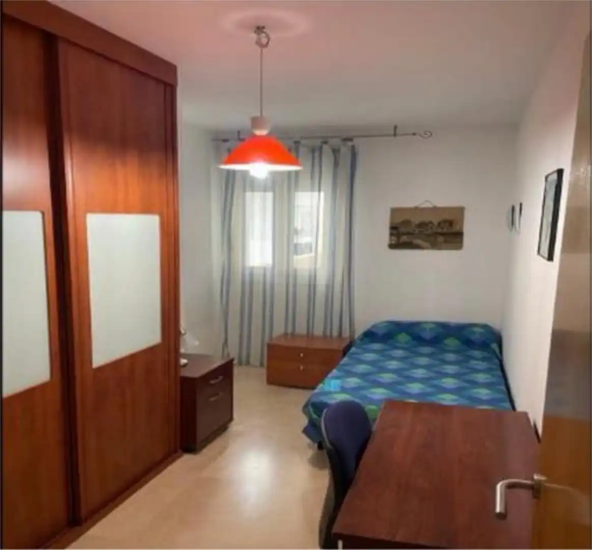 Piso de 115 m² en Almería
