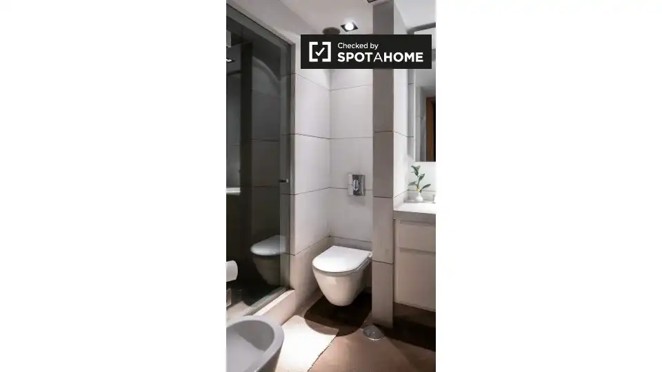 Habitación 200 m², Madrid
