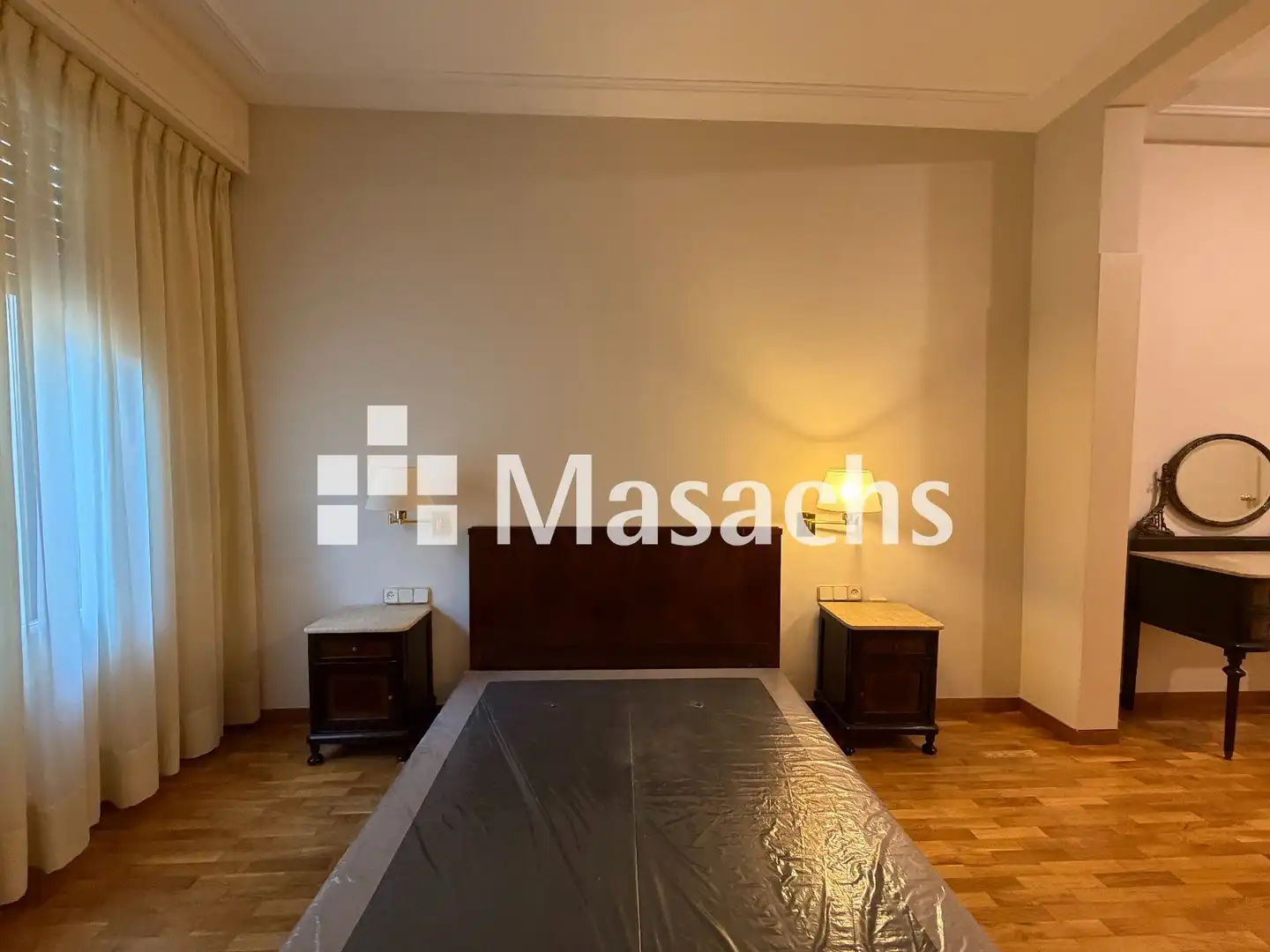 Pis de 296 m² a Terrassa