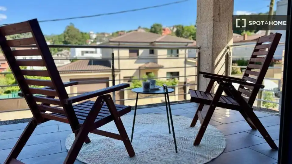 Habitación 345 m², Vigo