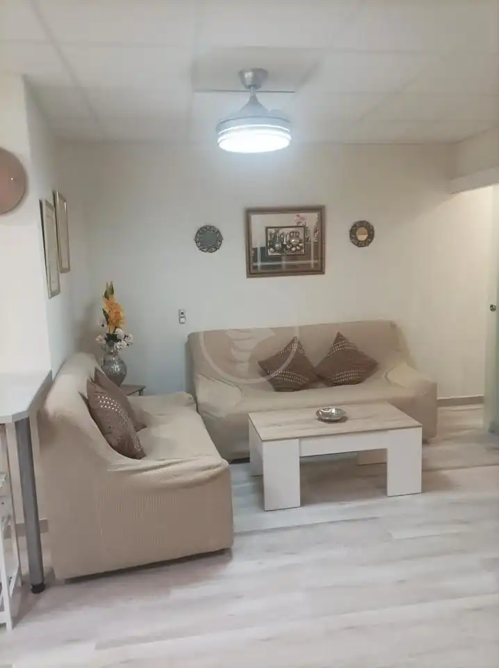 Piso de 60 m² en Linares