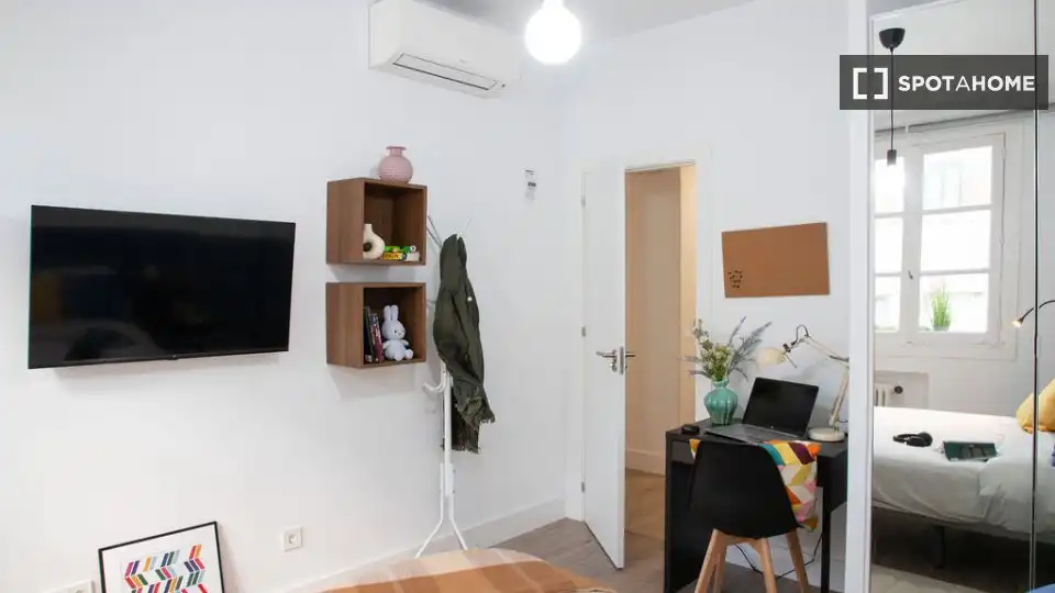 Habitación 150 m², Madrid