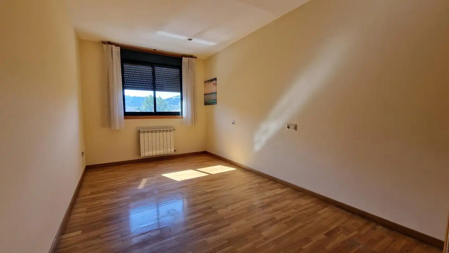 Wohnung 120 m² in Ourense