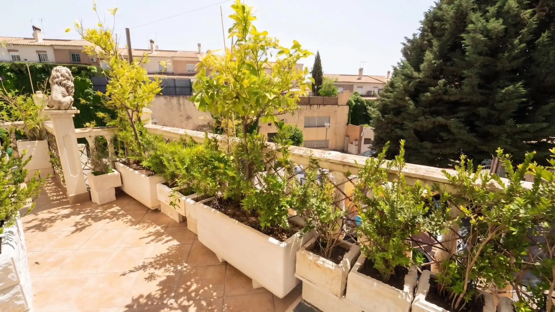 Piso de 350 m² en Huétor Vega