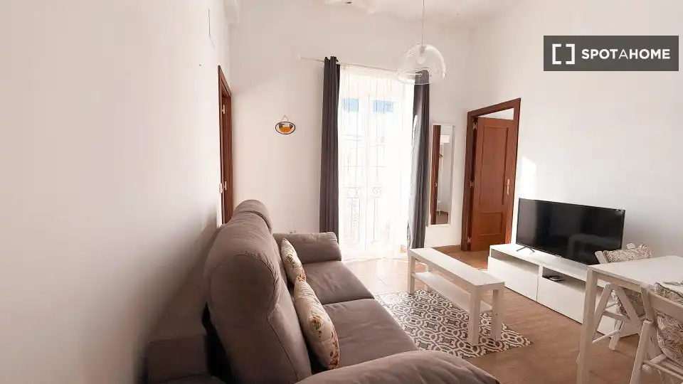 Habitación 81 m², Sevilla