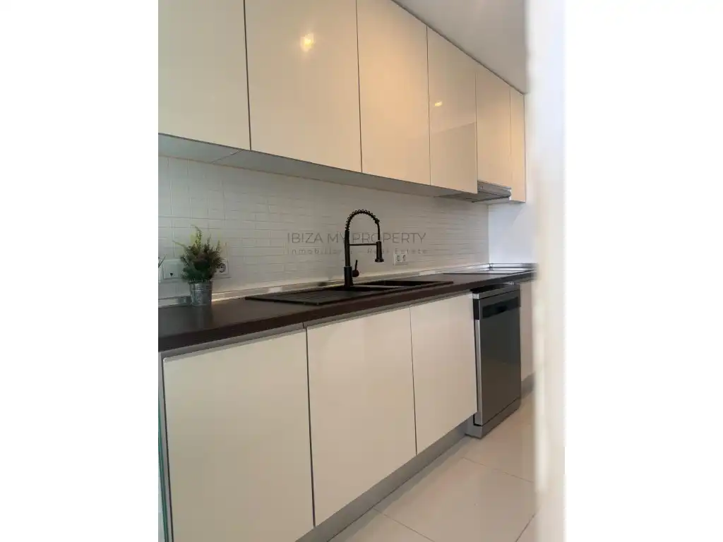 Piso de 90 m² en Ibiza