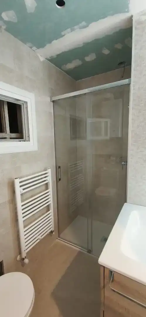 Habitación 90 m², Logroño
