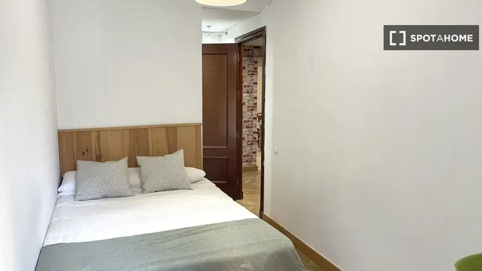Habitación 232 m², Sevilla