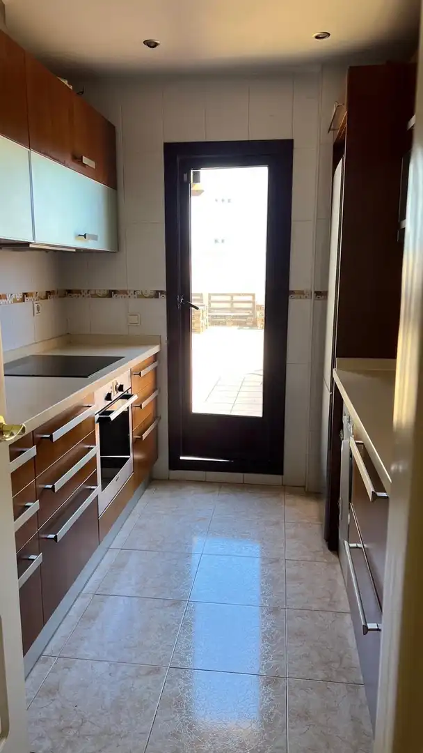 Piso de 80 m² en Almería