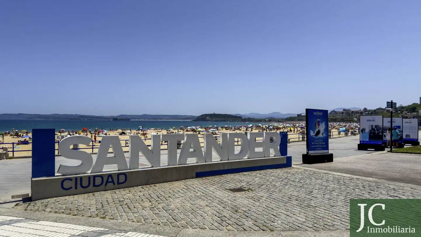 Piso de 80 m² en Santander