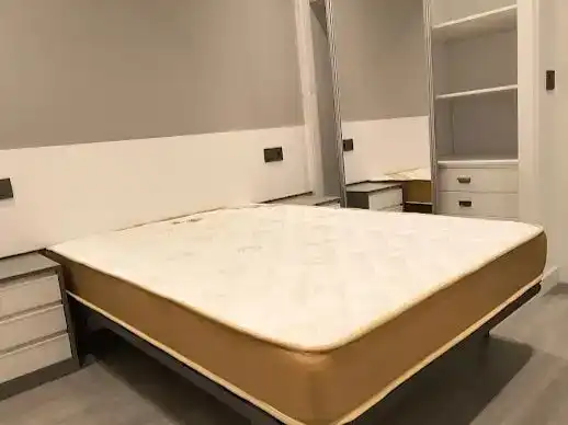 Piso de 80 m² en Santiago de Compostela