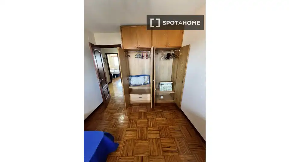 Habitación 138 m², Vigo