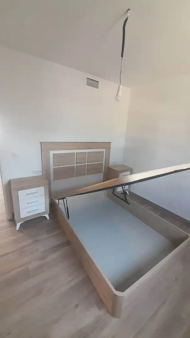 Casa de 95 m² a Còrdova