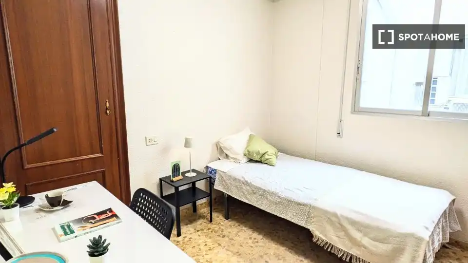 Habitación 114 m², Moncada