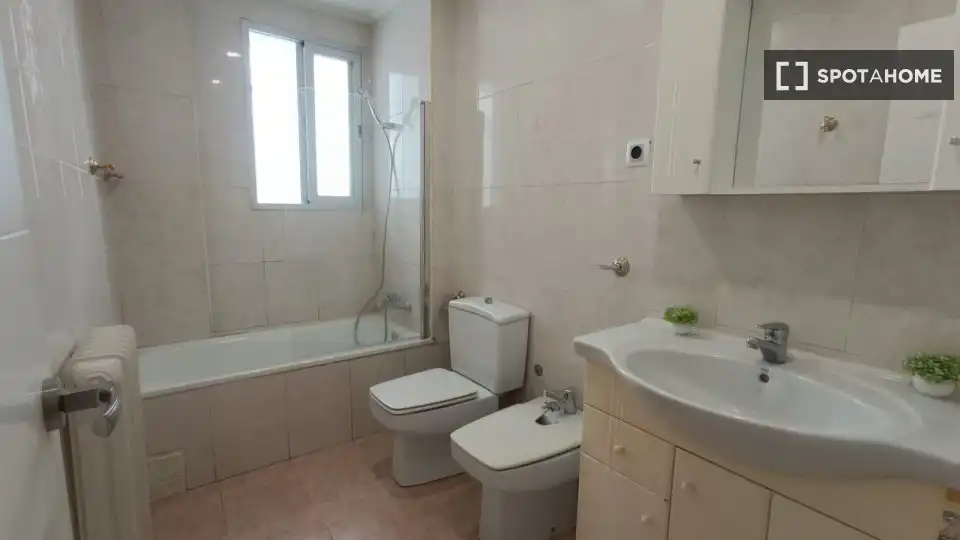 Habitación en alquiler, Pamplona