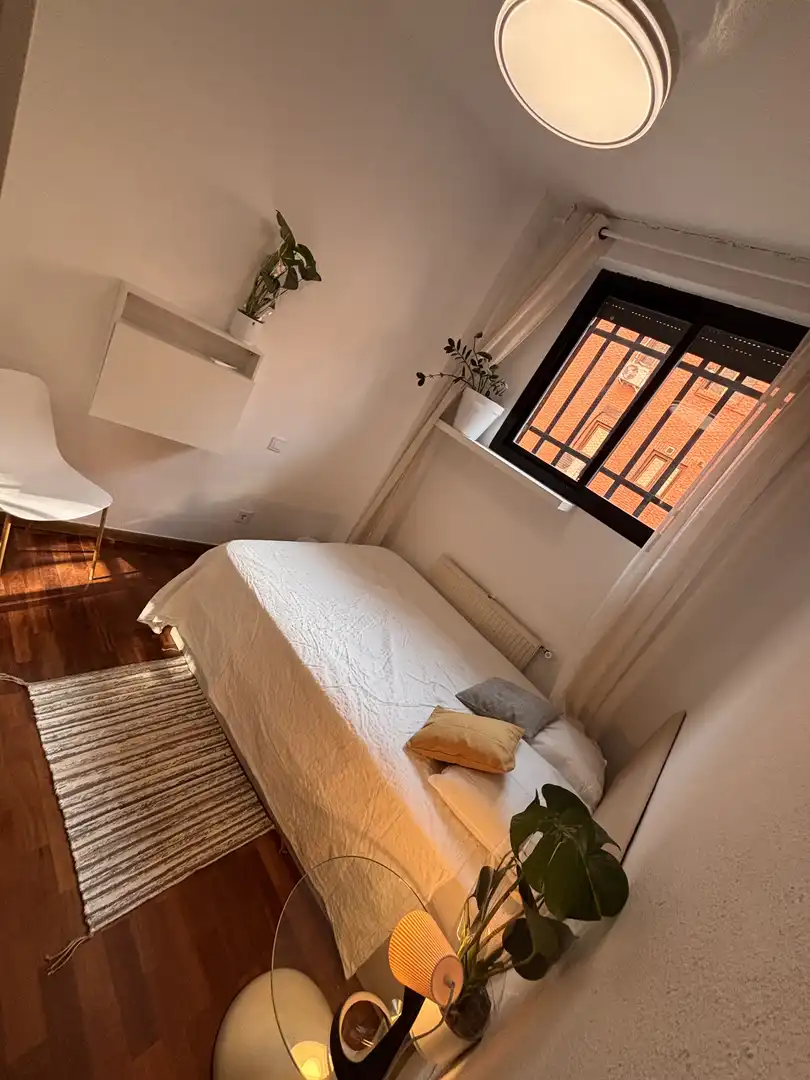 Room for rent, Madrid