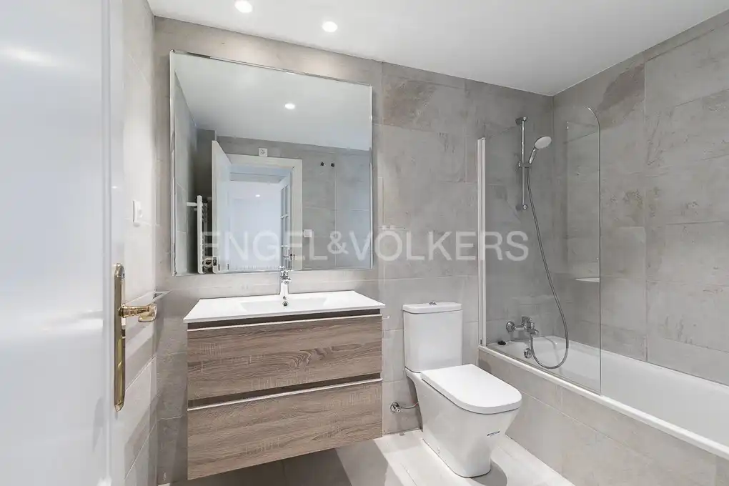 Piso de 140 m² en Valencia