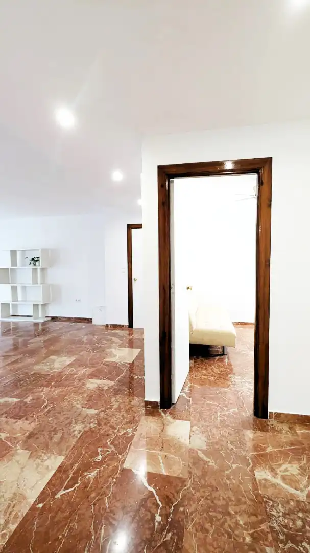 Wohnung 150 m² in Granada